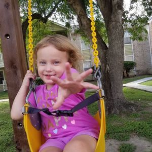 Meet your Posher, Nicholas